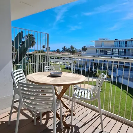Junto Al Mar En Residencial アパート *