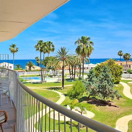 Junto Al Mar En Residencial *